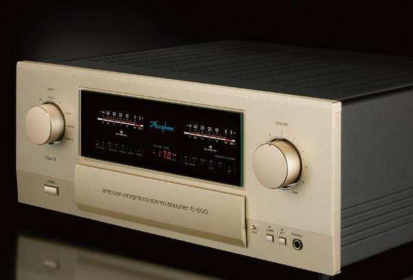 Accuphase E600 Intro