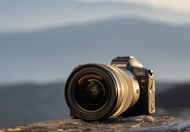 Canon EOS Ra ONmag 2