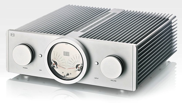 BMC-Audio-A1-AMP-CS2-Persp