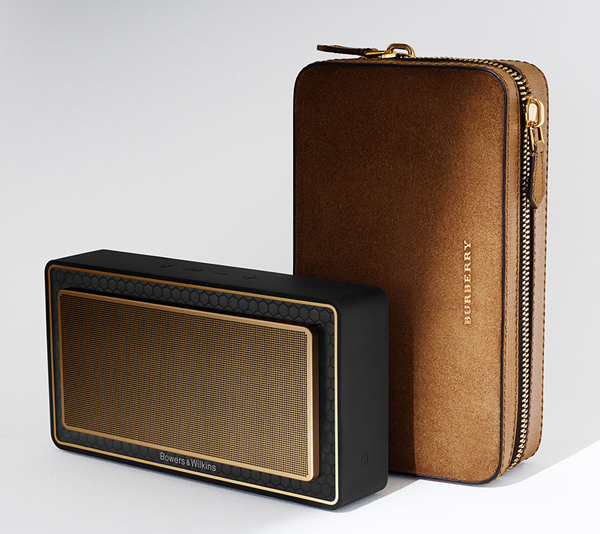 Bowers wilkins gold T7 Burberry luxe enceinte nomade bluetooth cuir