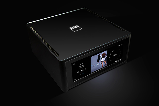 NAD M10 BluOS : un streamer/amplificateur compact dans la gamme Masters