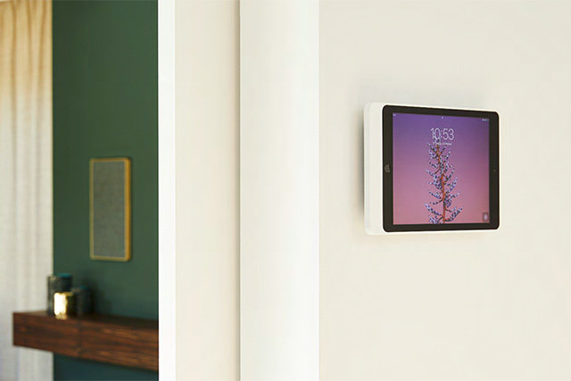 Le nouveau support Basalte Eve Plus pour monter un iPad au mur