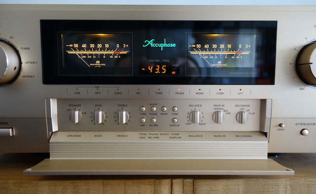 Accuphase E480 test ONmagFr 2