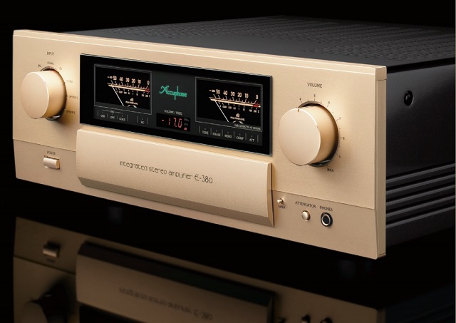 Accuphase E380 news Onmag02