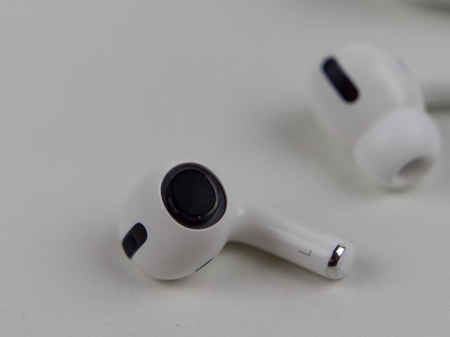 Airpods Pro ONmag 8