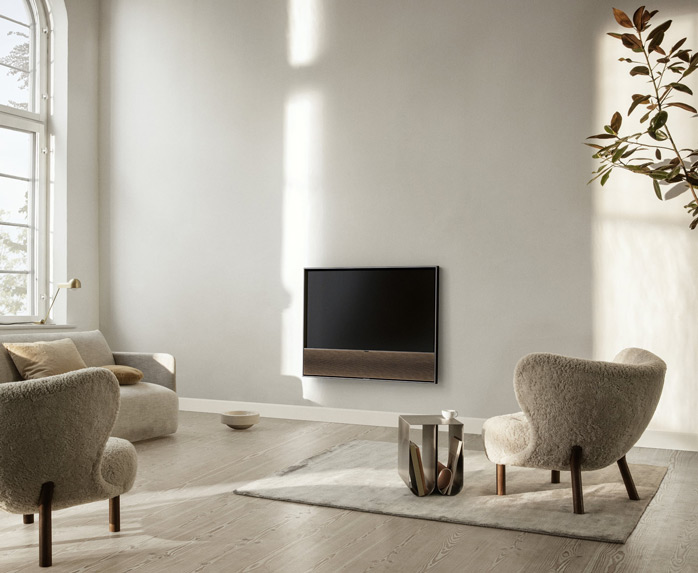 bang olufsen beovision contour OLED 48 mural