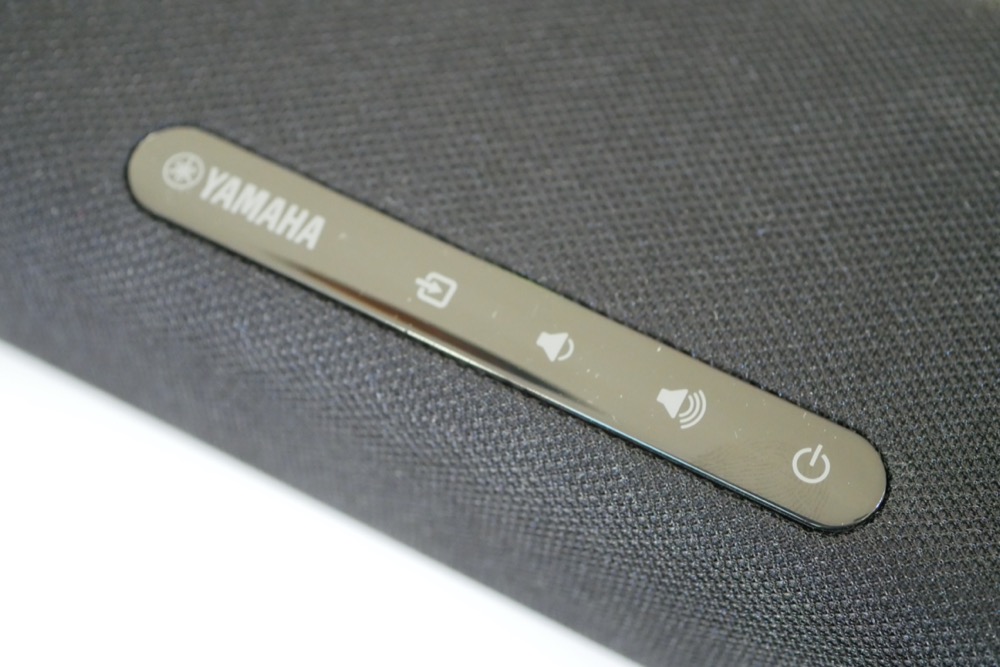 Test Yamaha SR-C20A : une barre de son très compacte et sans