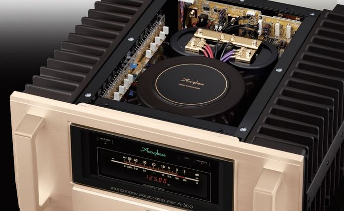 Accuphase A 300 03