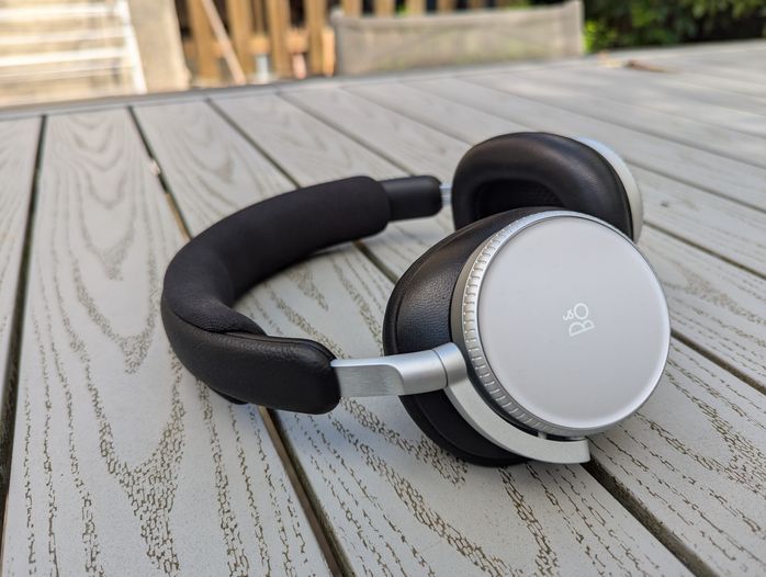 Bang And Olufsen H100 1