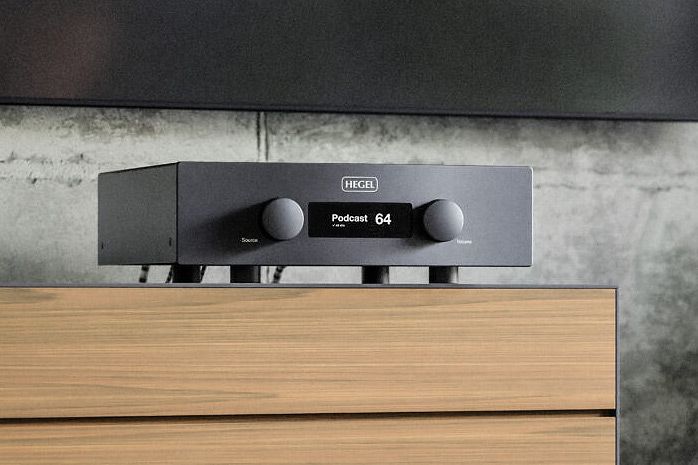 Hegel H400 : un amplificateur intégré double mono 2x250W avec DAC et lecture réseau